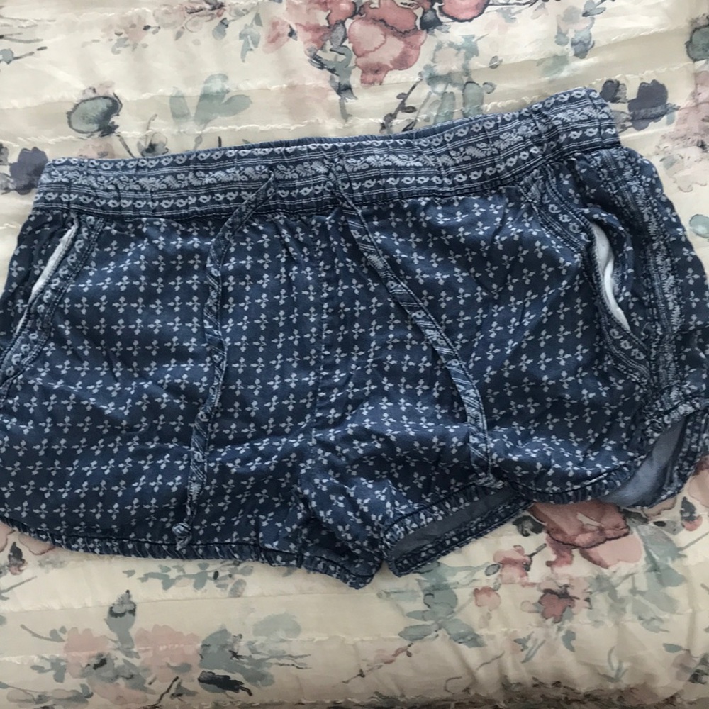 Cute blue shorts from Fransesca
